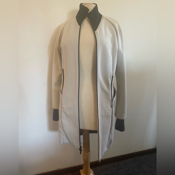 Nike Sportswear Tech Fleece Jacket - Picture 4 of 9